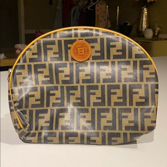 Fendi Handbags - Fendi Zucca toiletry pouch